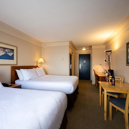 Sidney Waterfront Inn & Suites Kültér fotó