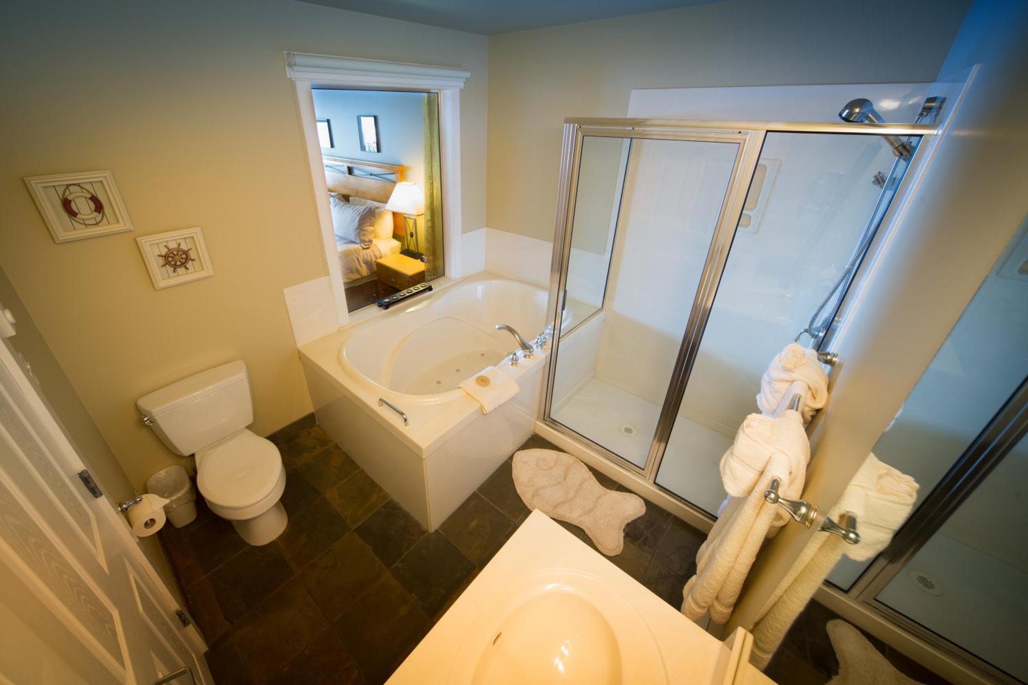 Sidney Waterfront Inn & Suites Kültér fotó
