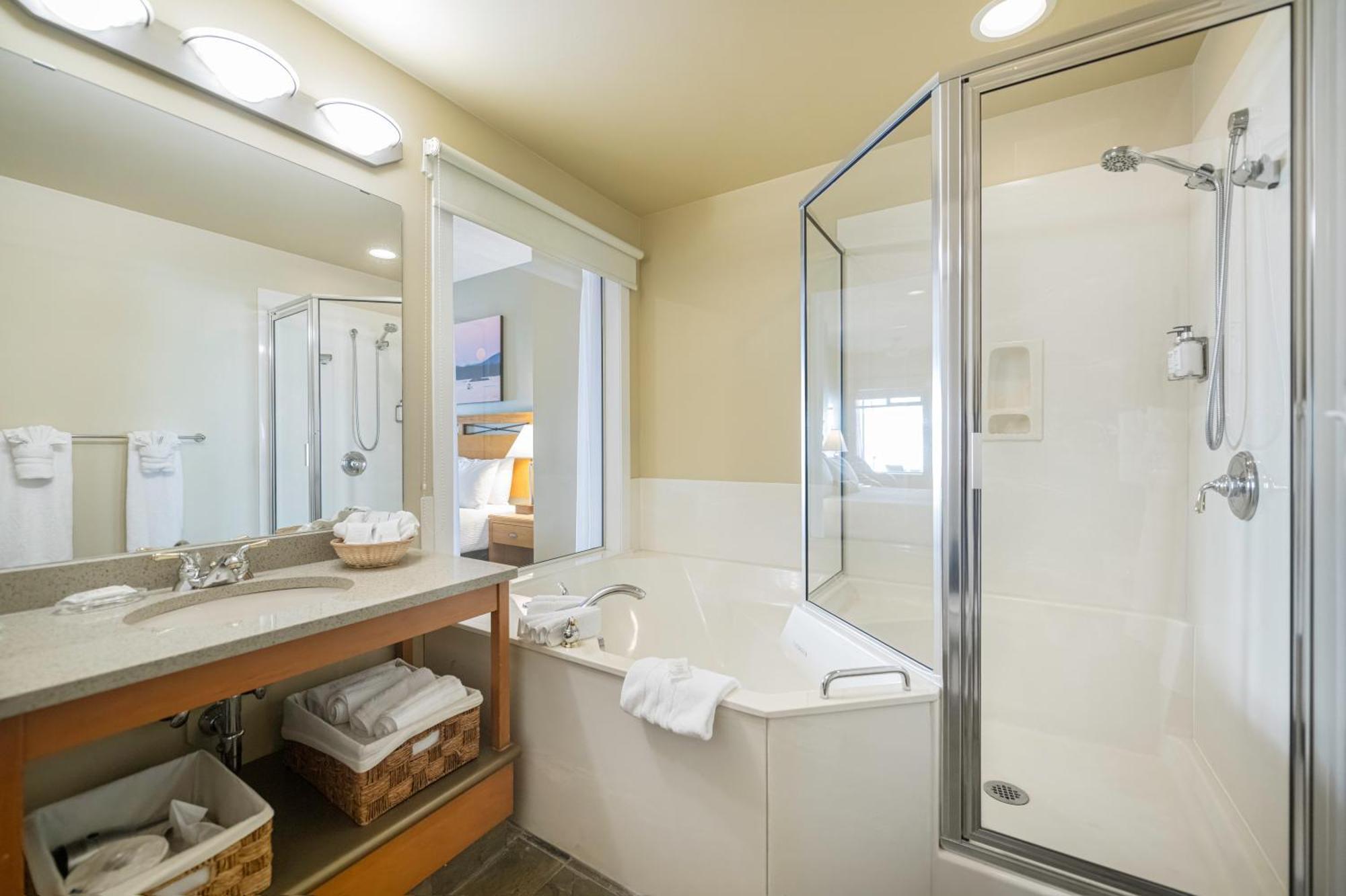 Sidney Waterfront Inn & Suites Kültér fotó