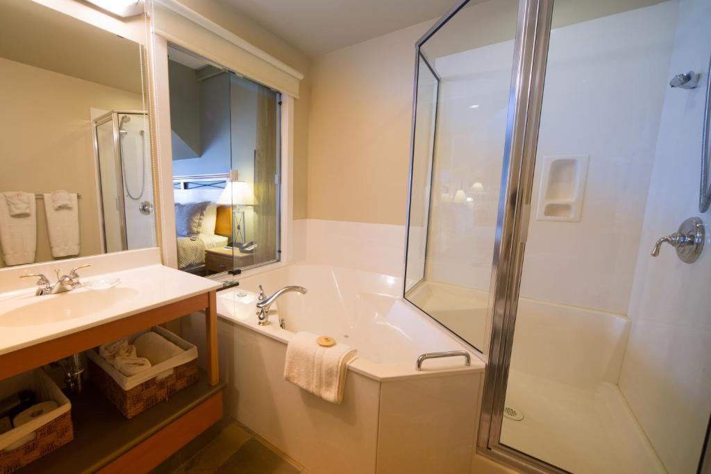 Sidney Waterfront Inn & Suites Szoba fotó